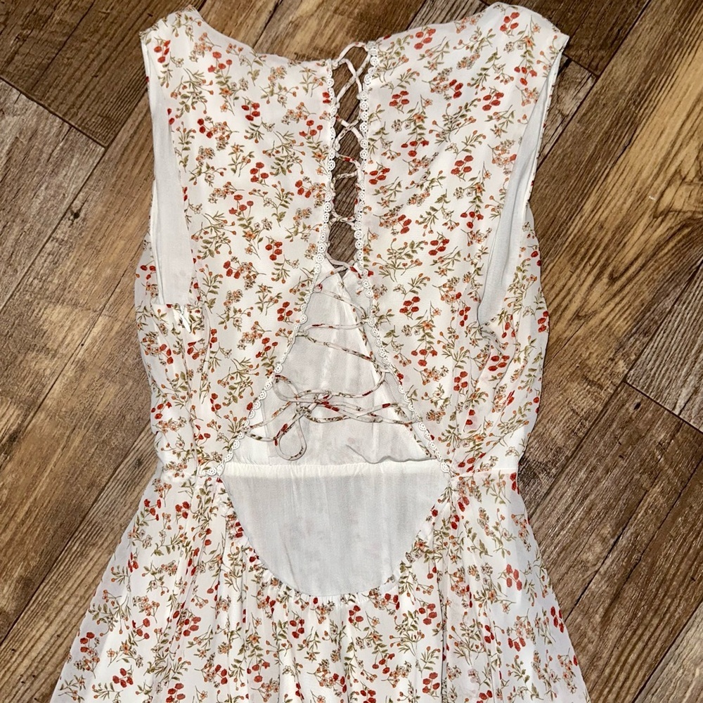 Miss Me Cream Floral Mini Dress with Lace-Up Back - Picture 12 of 16